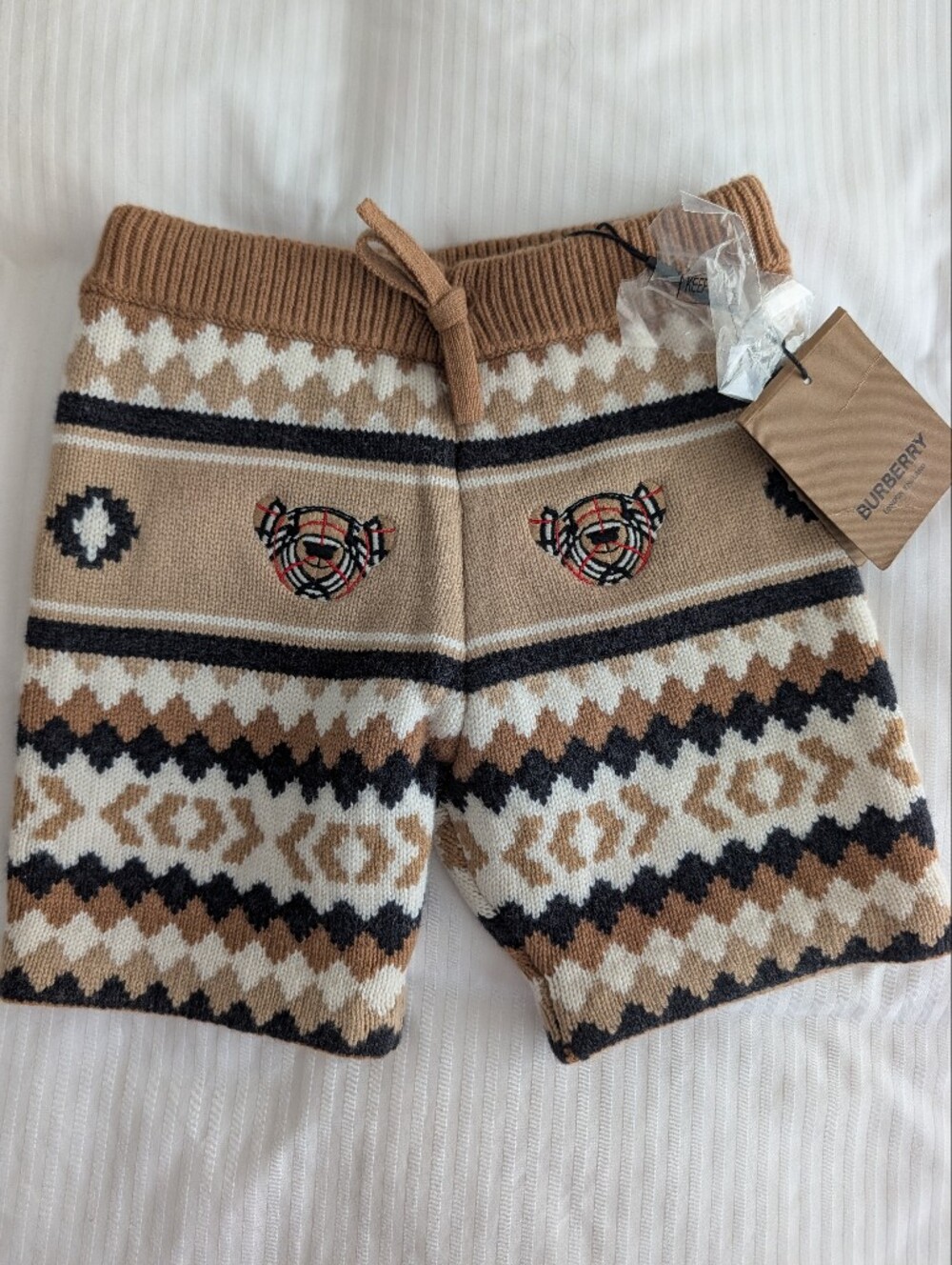 BURBERRY Beige Wool Knit Shorts - 18 Months